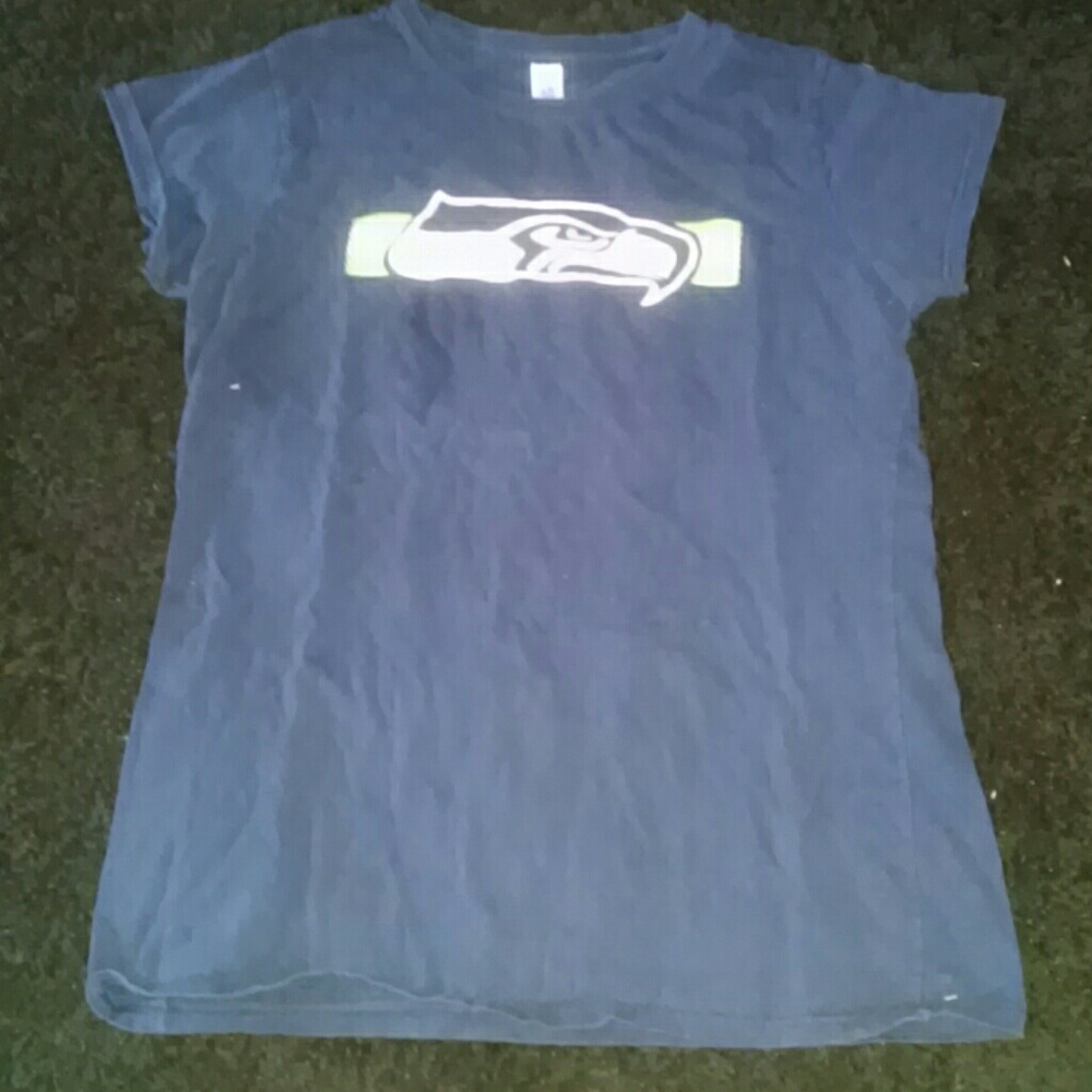 Blue Seattle Seahawks t-shirts